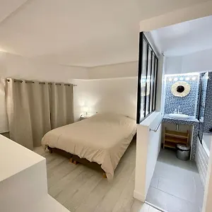  Appartement Duplex Canal St Martin